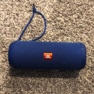 JBL flip 4 Water proof speaker